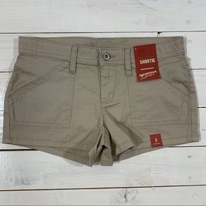NWT Arizona Jeans Khaki Shortie Shorts Juniors 3
